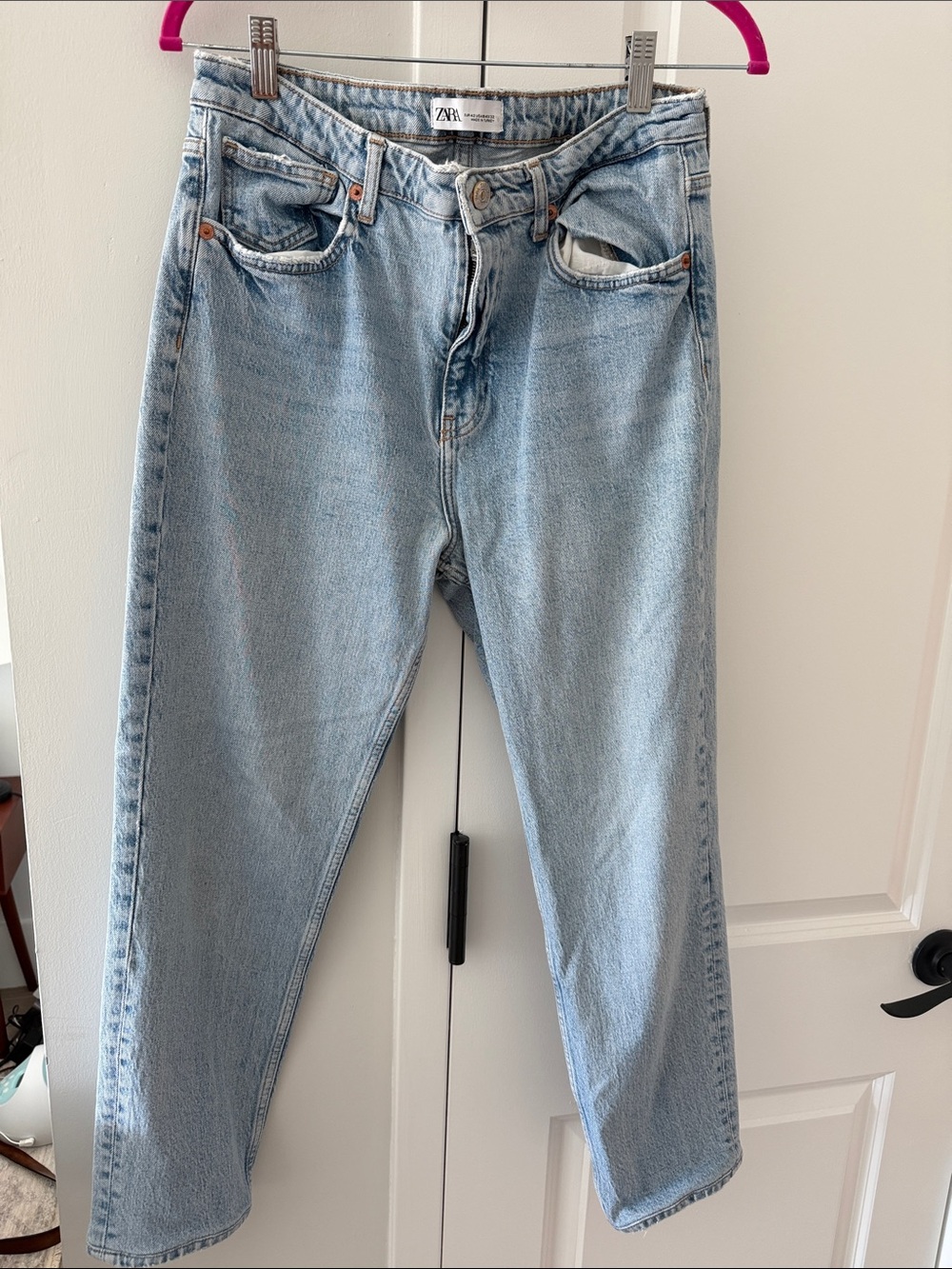 ZARA Straight / Boyfriend Jeans